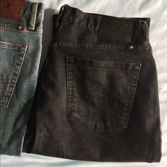 Men’s 34x32 Lucky Brand Jeans - Picture 4 of 4